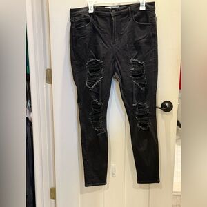 Women's Hollister Black Distressed Jeans